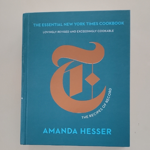 The Essential New York Times Cookbook - Picture 1 of 7